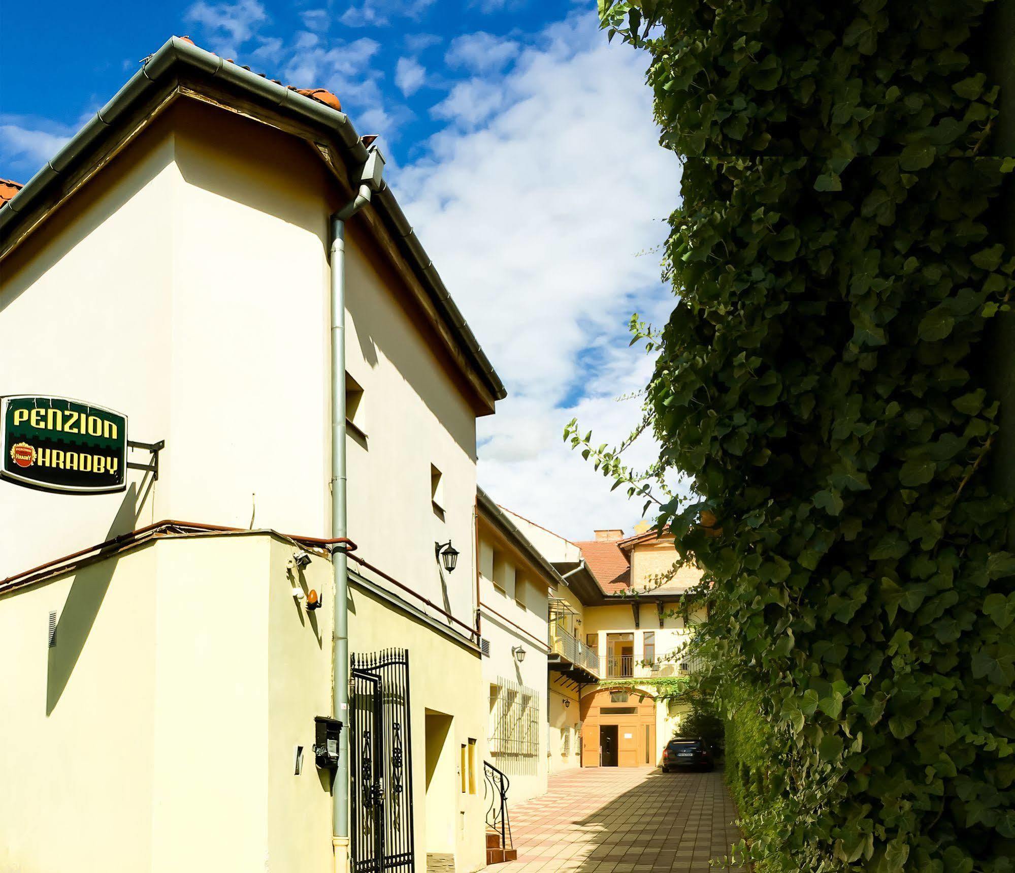 Penzion Hradby Presov Exterior photo